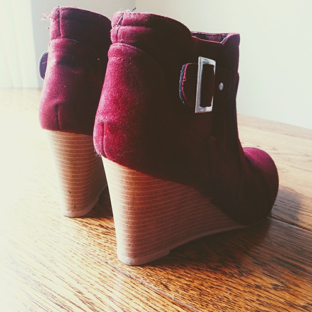 Booties - Picture 3 of 5